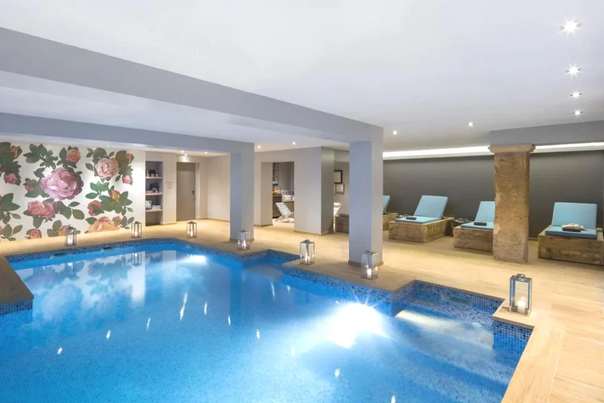 Hôtel Particulier Le 28 – Spa & Art Luxury Design by Alain Ducasse
