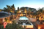 Piscine de luxe style tropical Villa Cosy hotel & spa à Saint-Tropez