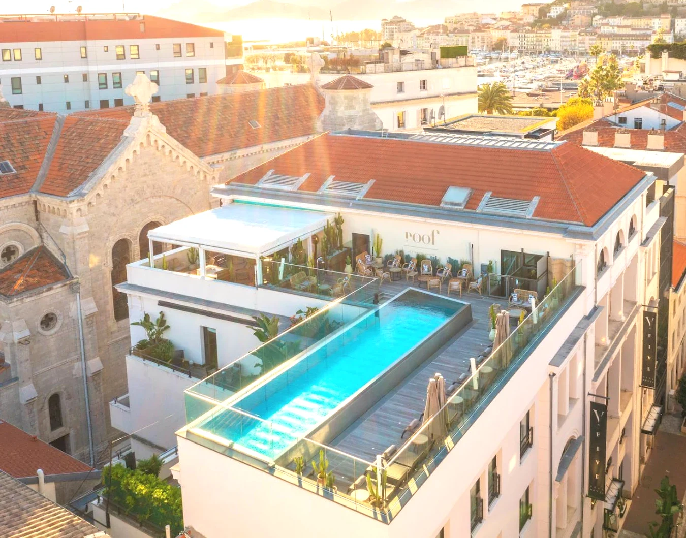Piscine sur le toit Five Seas by Inwood Hotels à Cannes