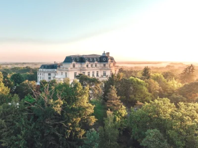 H5star Expert Score InterContinental Hotels Chantilly Chateau Mont Royal by IHG